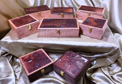 Limited Edition Jewellery and Keepsake Boxes  hand made from Specialty Australian Timbers or Designs