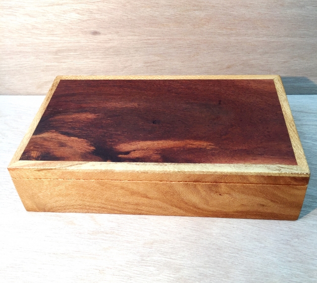 Silky Oak Personal Box with Woody Pear Lid