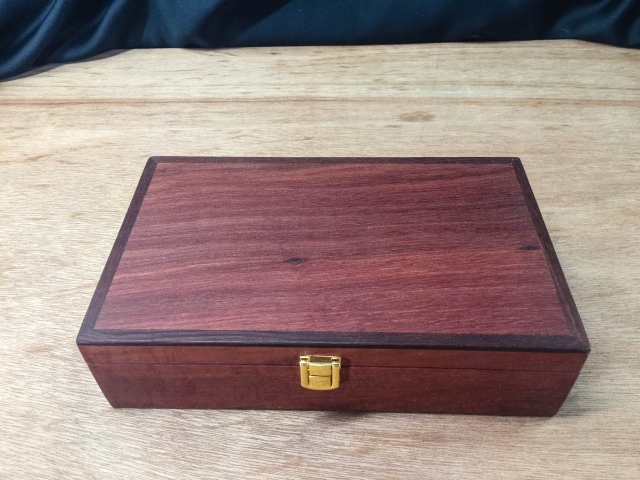 Jarrah Personal Box with Jarrah Lid, Leather Lining and Brass Catch (L5555)