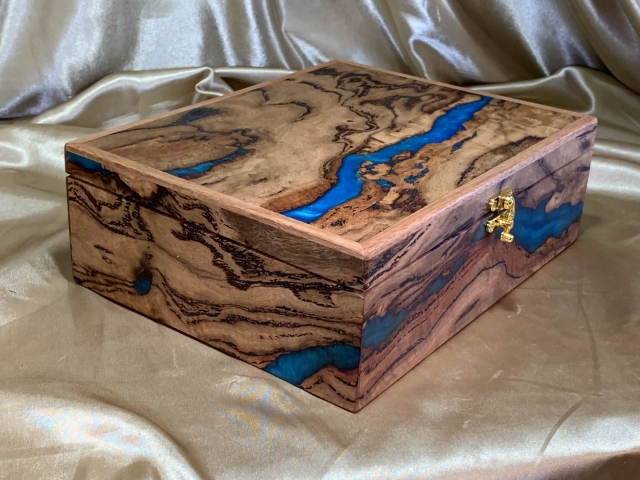 LEDJBT 251005-L6857 - Limited Edition Handcrafted Wooden Jewellery Box with Resin Highlights - Australian