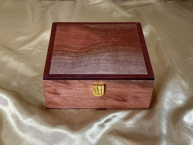 PMSTB 2601083-7444 - Premium Medium Small Wooden Trinket / Treasure Box - Australian Jarrah
