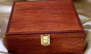 Premium Square Sheoak Keepsake Box ) PKBM20012-L8961 SOLD