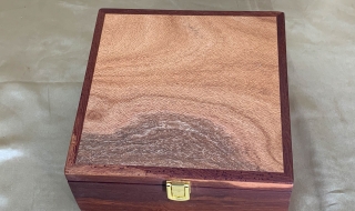 PJBT 22009-L5242 Premium Woody Pear Jewellery Box with removable Tray SOLD