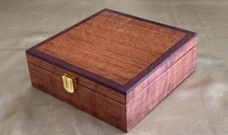 PMSB 22022-L6368 - Medium / Small Wooden Jewellery / Treasure Box - Australian Sheoak Timber SOLD