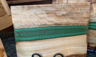 TB 2408-L0095 - Premium Timber Sharing Board with Green Resin "Flash" - Australian Camphor